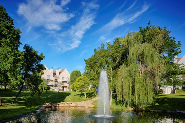 Hunters Pointe Image 2