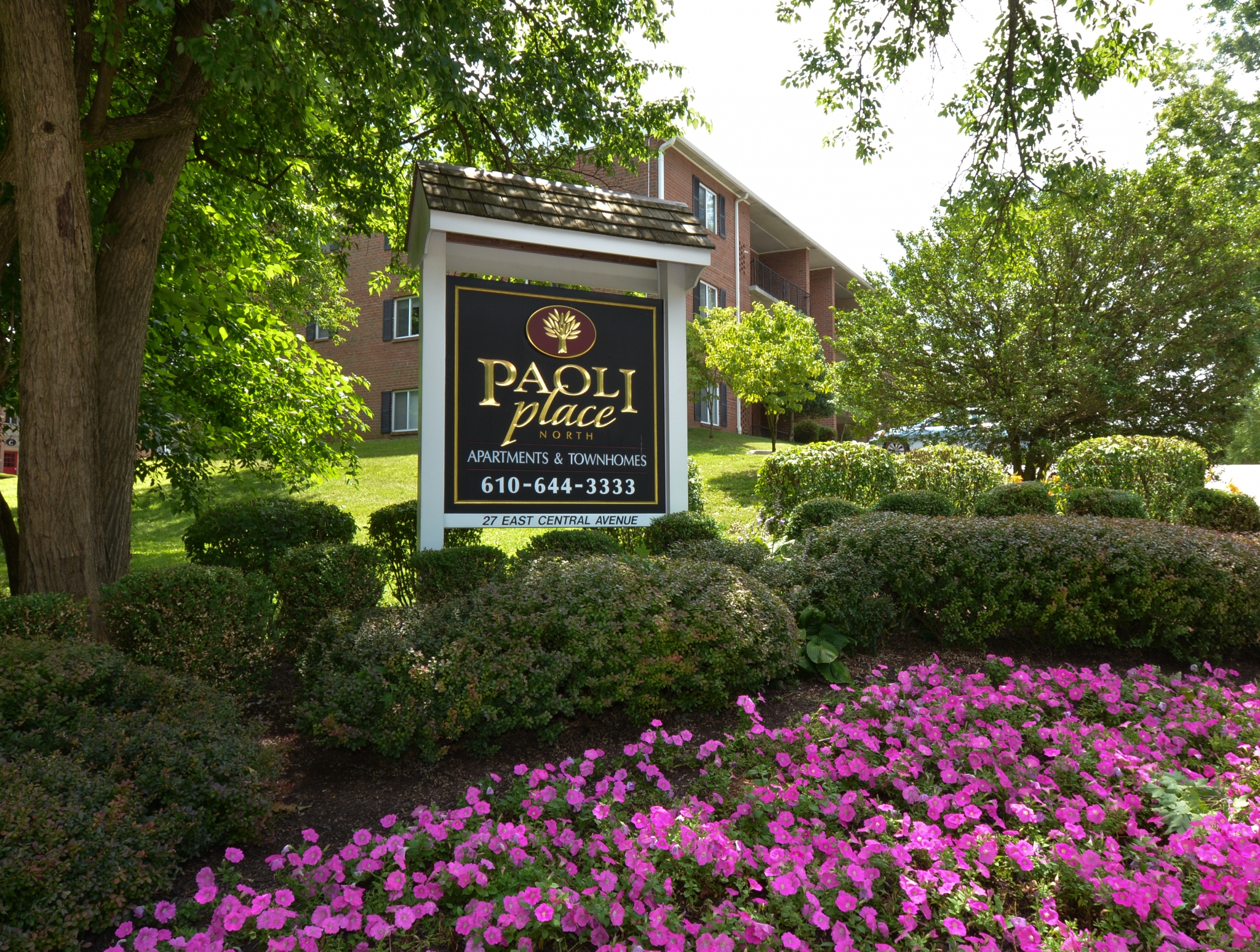 Paoli Place Apartments and Townhomes Image 1