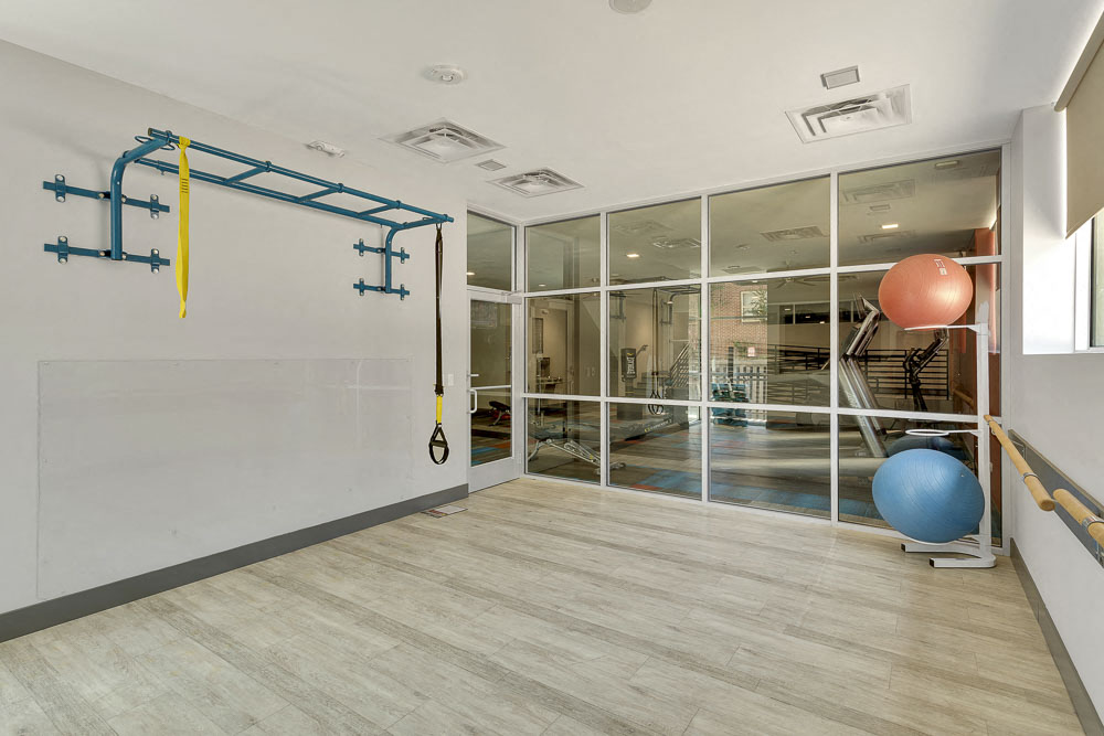 1044 Downing Image 14