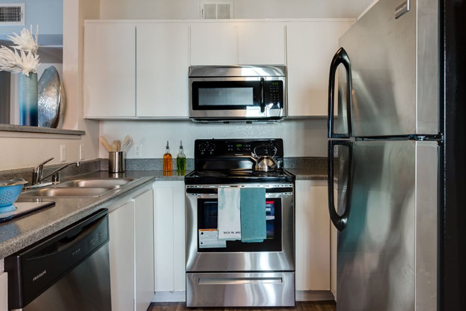 Stonegate, Las Vegas (see reviews, pics &amp; AVAIL)