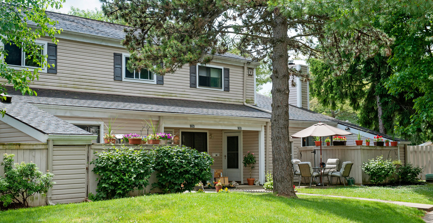 Thunder Hollow Townhomes, Bensalem (see pics & AVAIL)