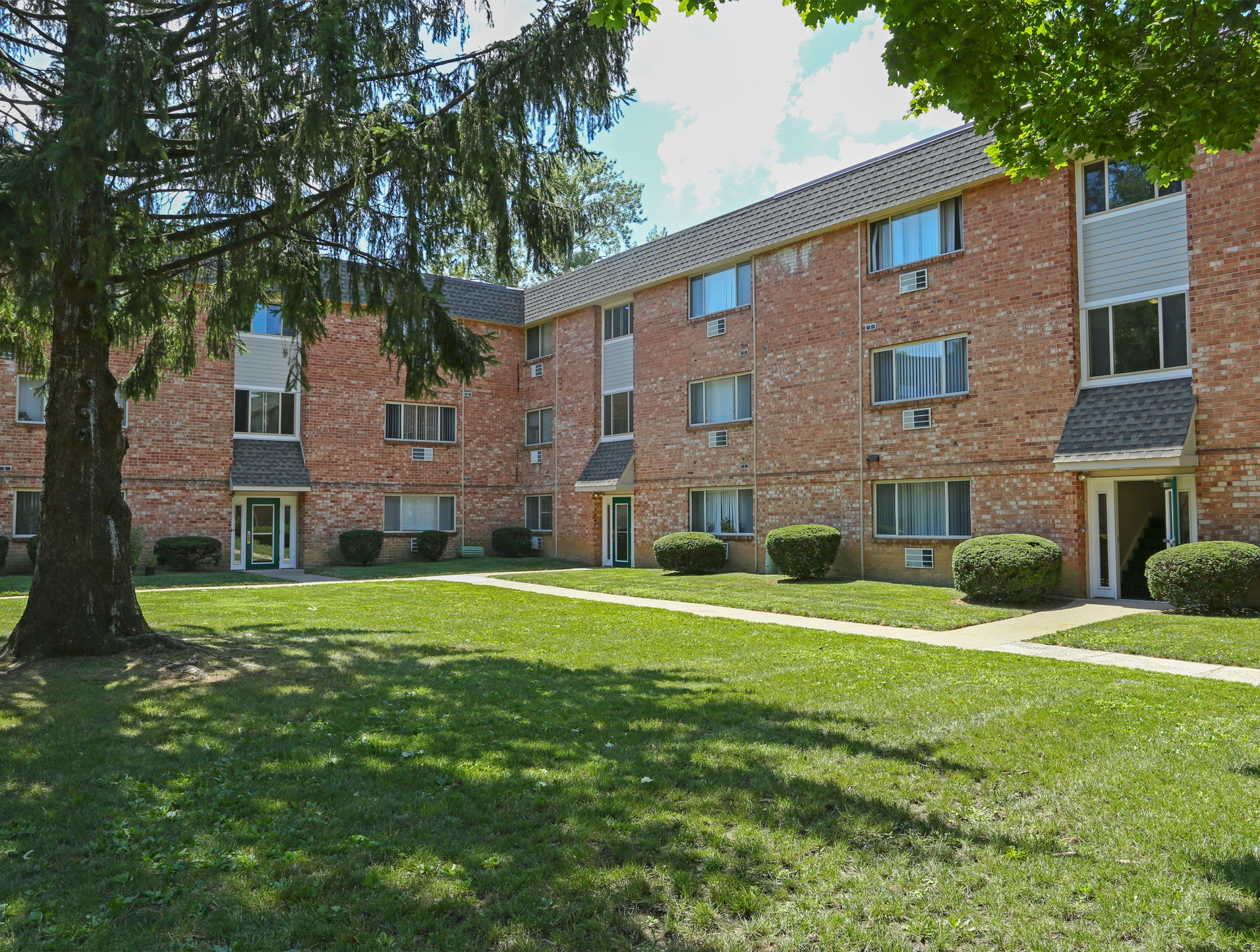 lick-mill-creek-apartments-v-chicago-title-nude-photos-vidha-balan-sexy-puse