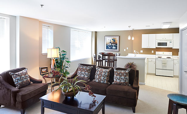 The Residences at Forest Park, Saint Louis - (see pics & AVAIL)