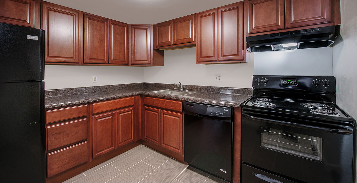 Thunder Hollow Townhomes, Bensalem (see pics & AVAIL)