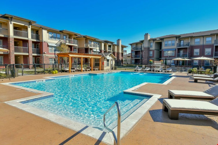 Icon at Lubbock Image 2