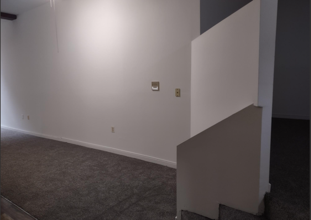 Marlboro Classic Apt & Redwood Square Image 119