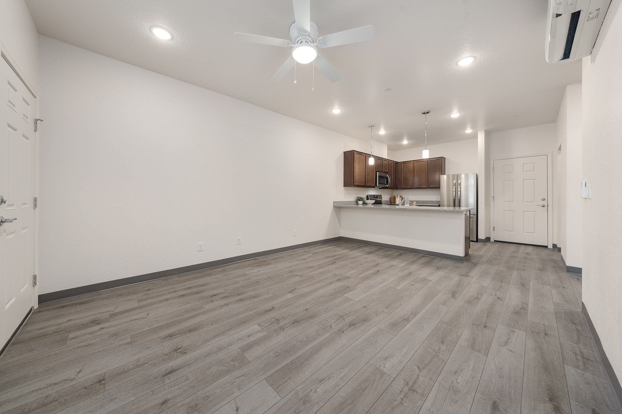 Plaza Way Image 14