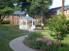 Lawrenceville Gardens Image 7
