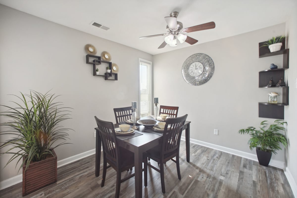 The Benjamin Landover Hills Image 6