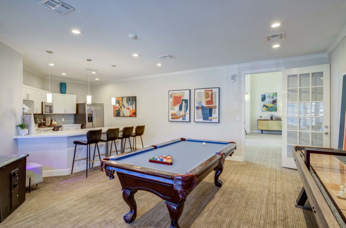 Signature Point Apartment Homes Image 7