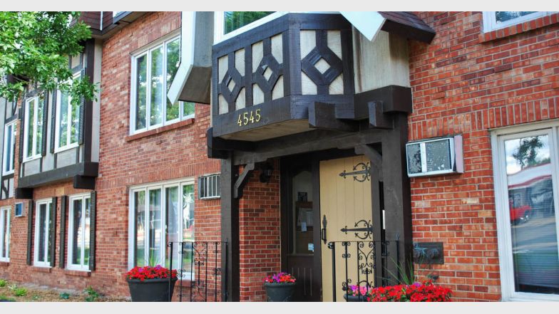 Normandy House Apartments Image 2