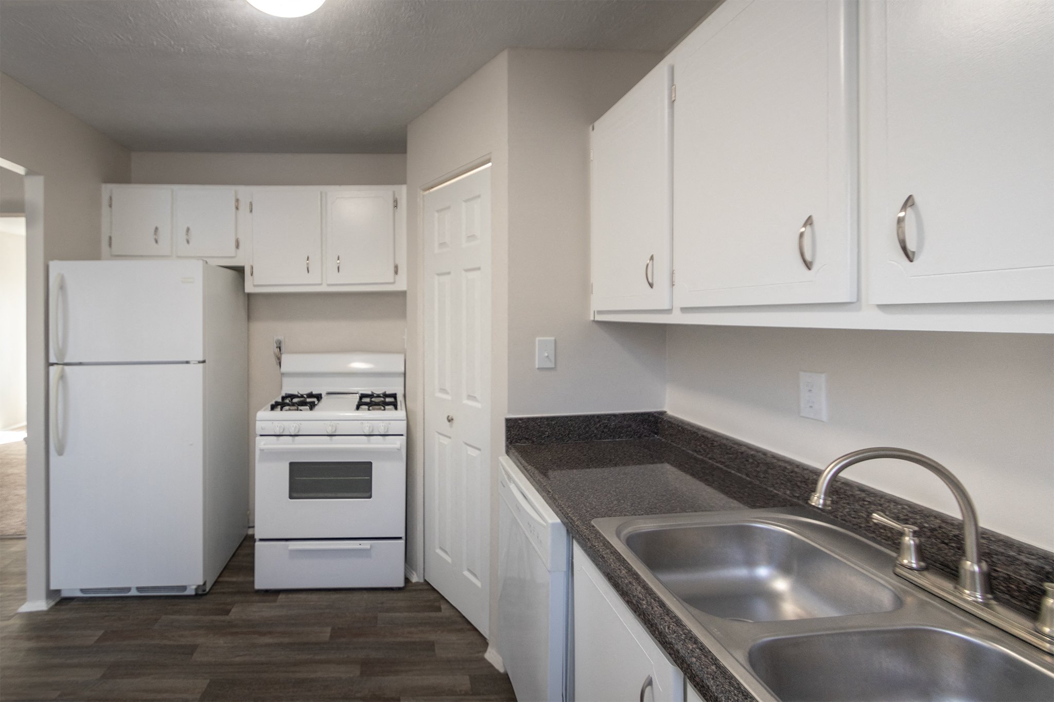 Colonial Ridge Image 52