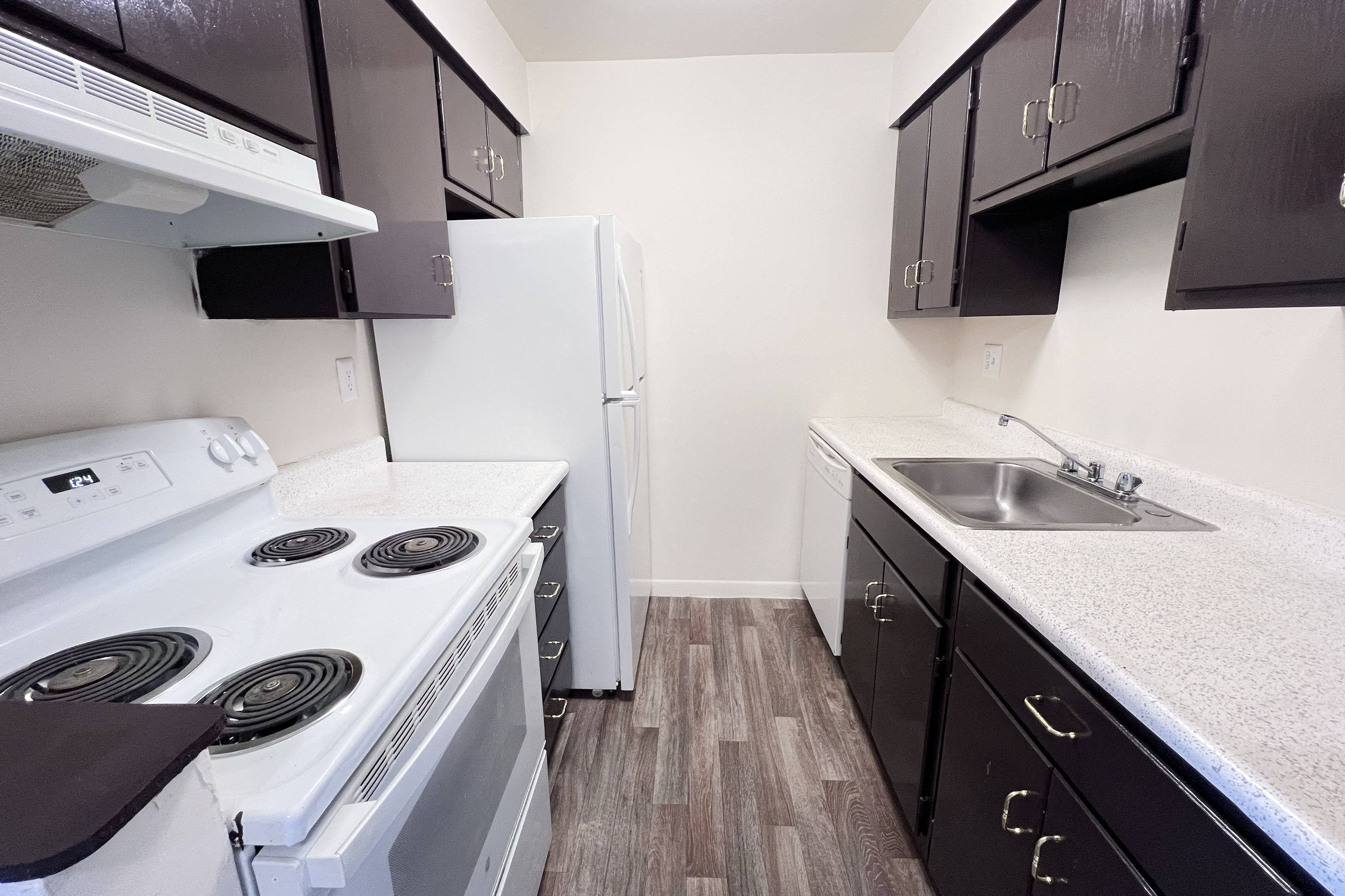 Four Worlds Apartments Image 75