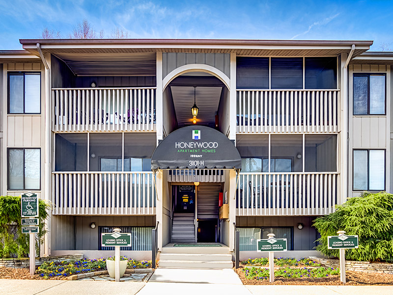 Honeywood Apartment Homes Image 11