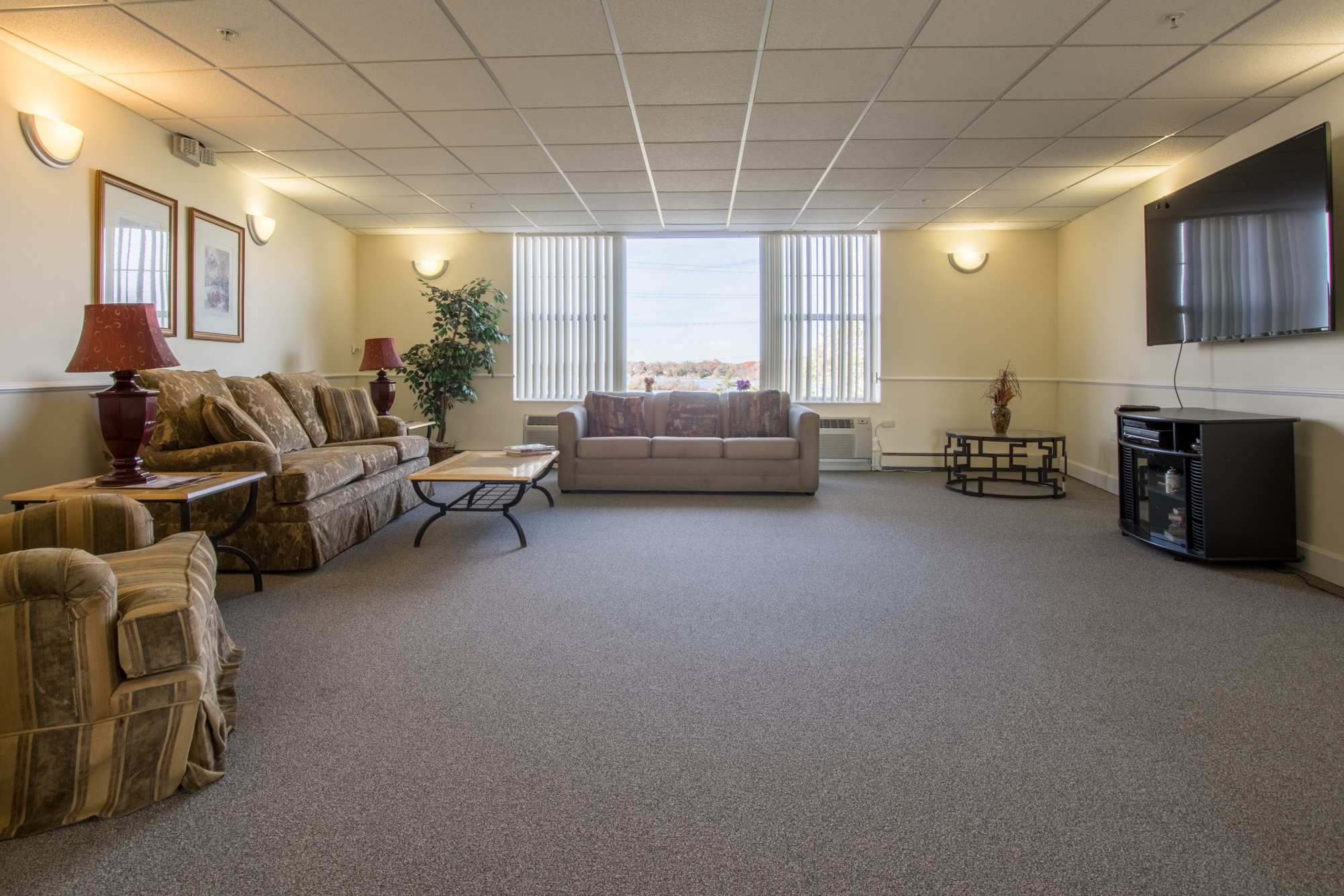 Lakewood Tower Image 12