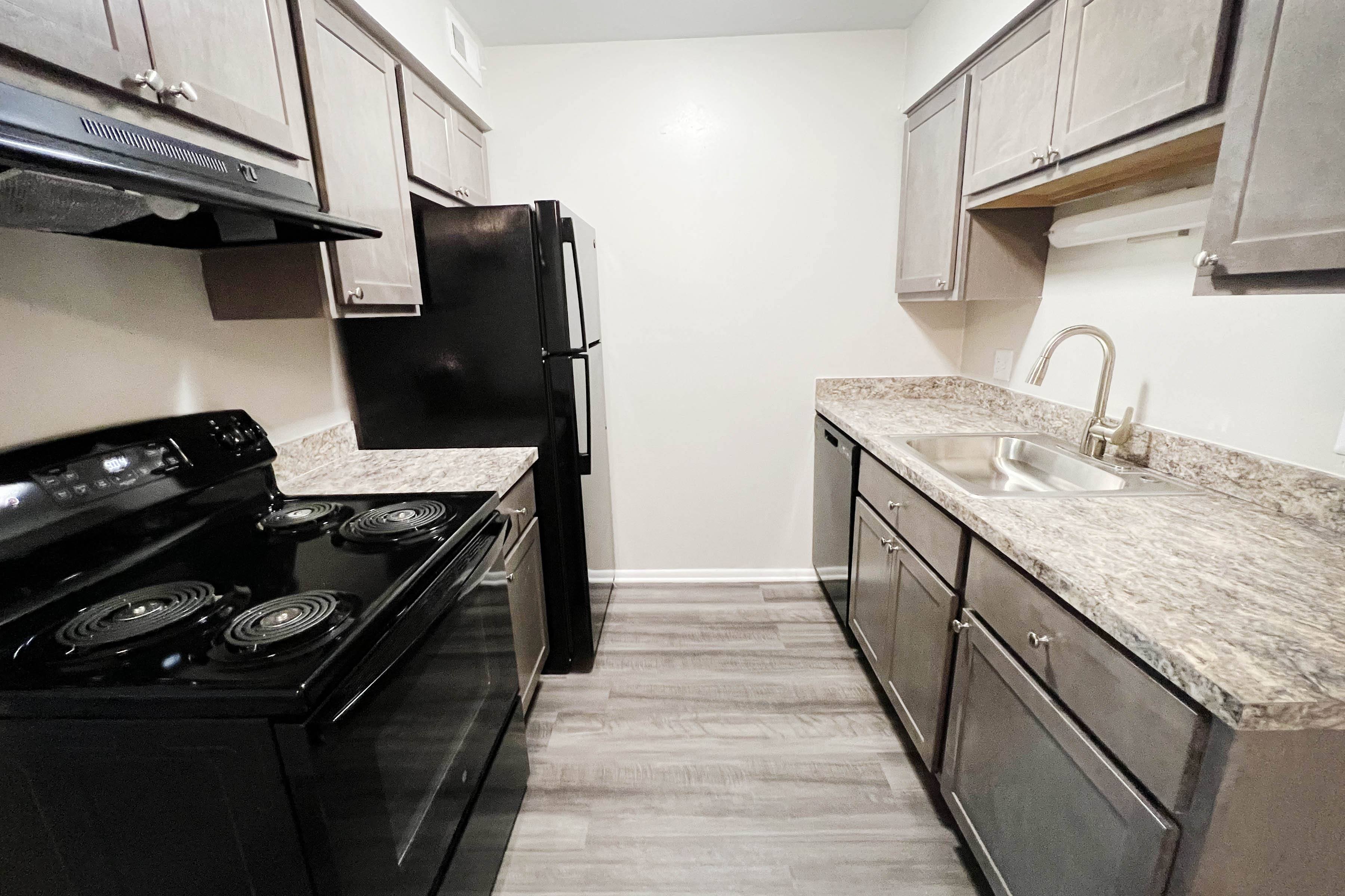 Crown Ridge Apartments Image 3