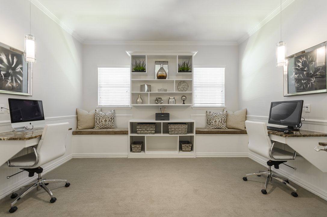 Berkshire Lakeway  Image 38