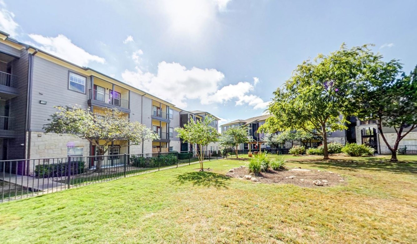 Abelia Flats Image 4