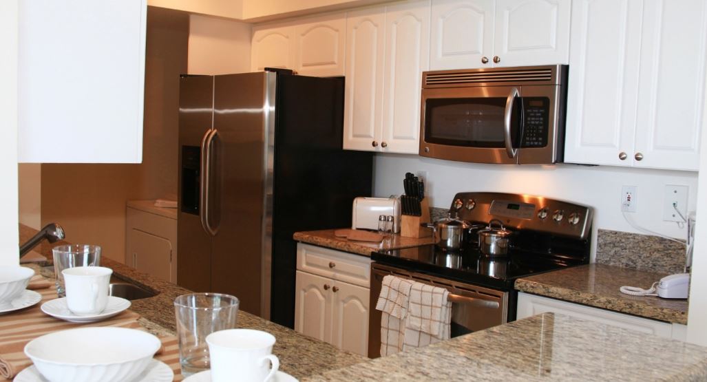 Intracoastal Yacht Club Image 10