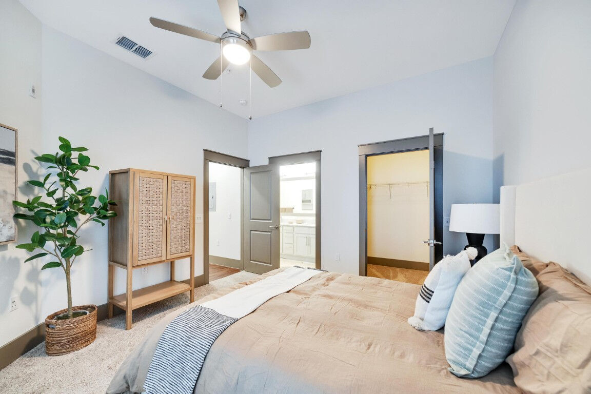 Varela Westshore Apartments Image 39