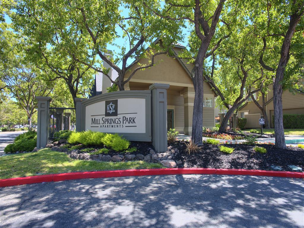 Mill Springs Park Apartment Homes Image 14