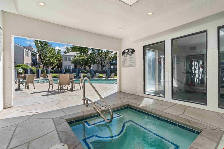 Vista Del Sol Apartments Image 4