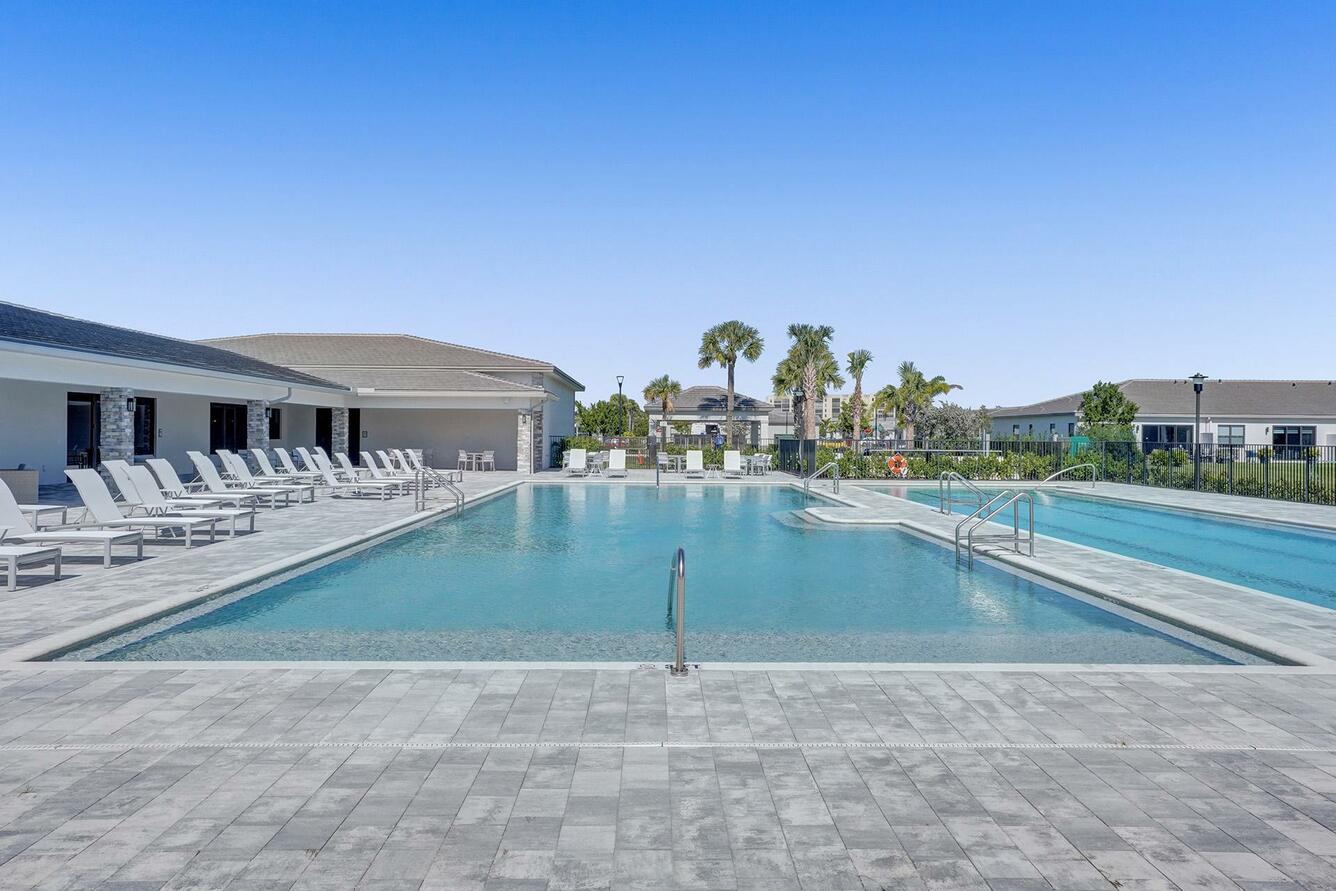 Solera at Avalon Trails Image 2