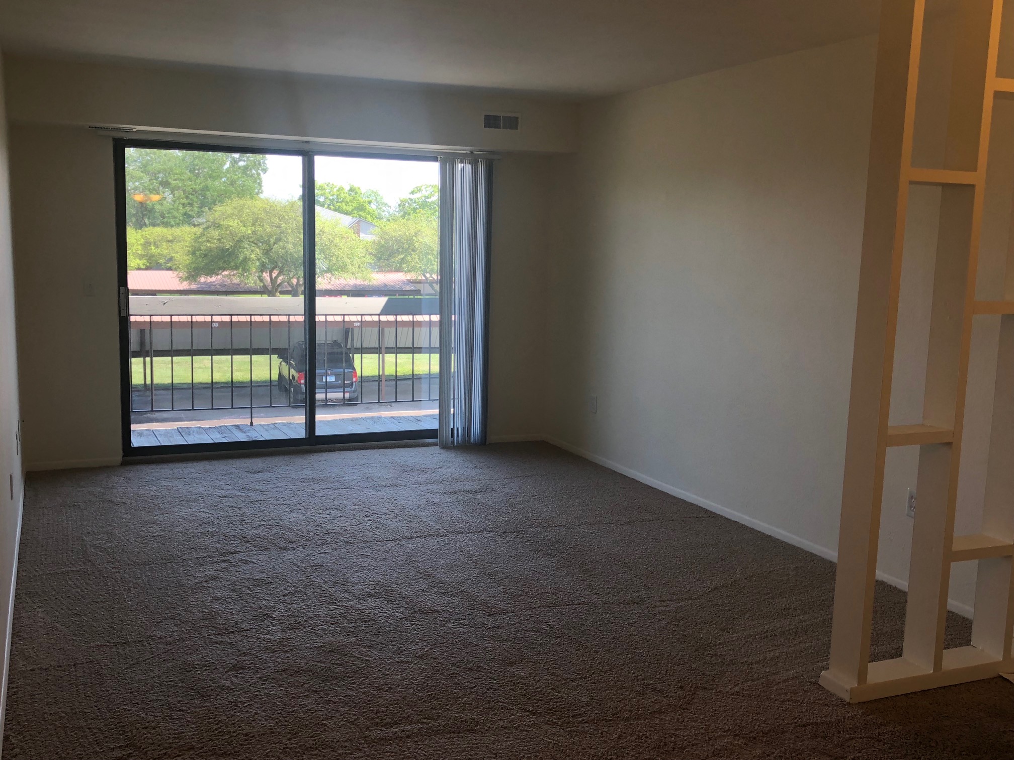 Three Oaks Apartments Image 26