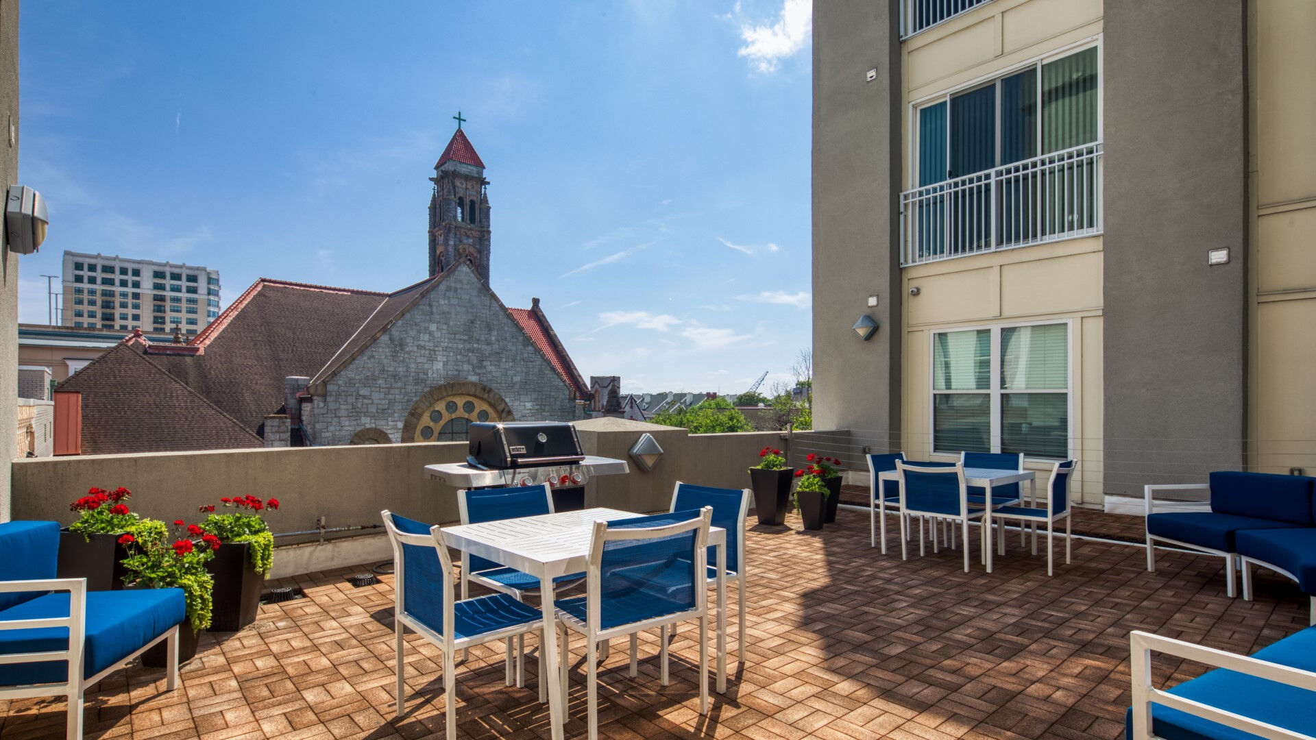 Metro On Granby Apartments Image 22