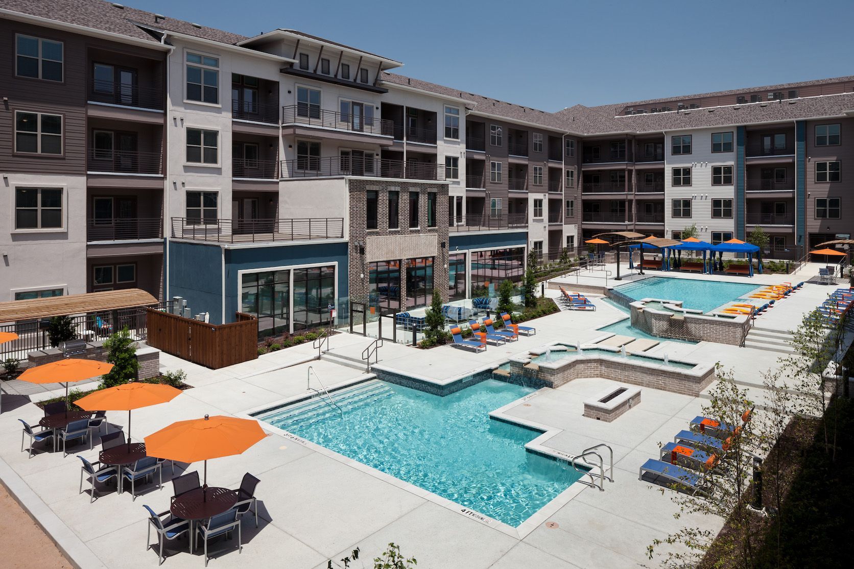 Axiom HUB 121 Image 17