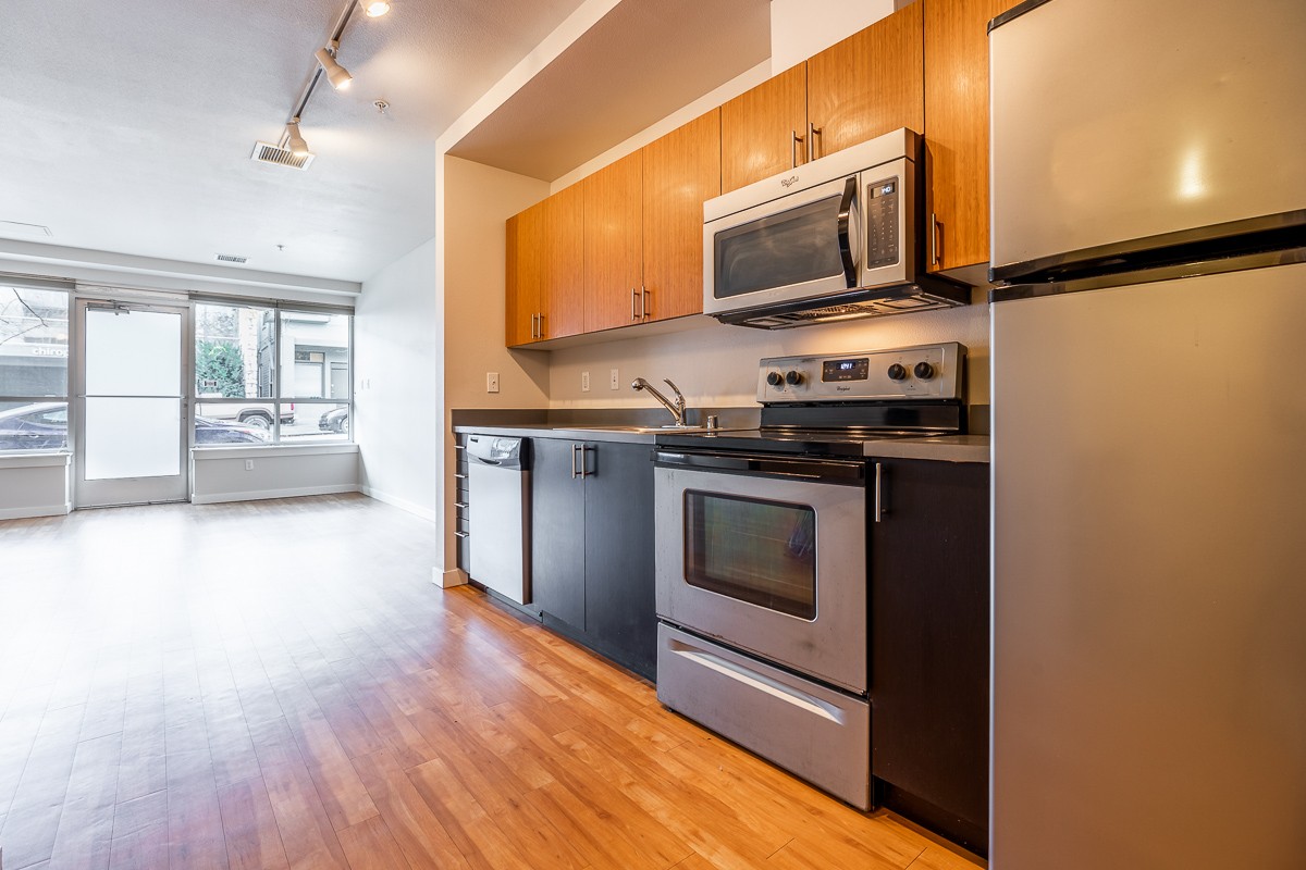 Collage Fremont Image 24