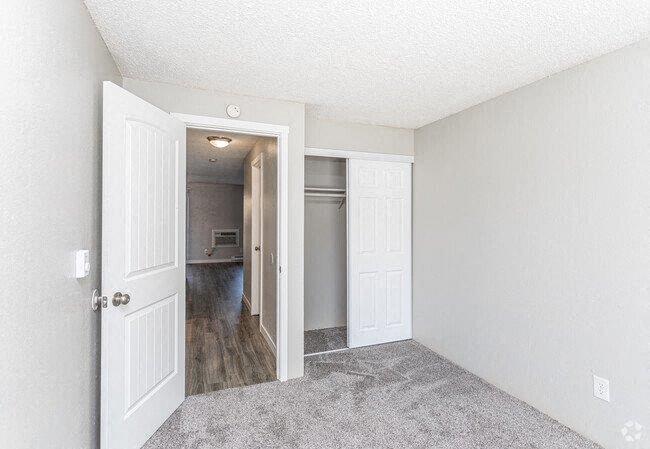 Central Pointe Image 4