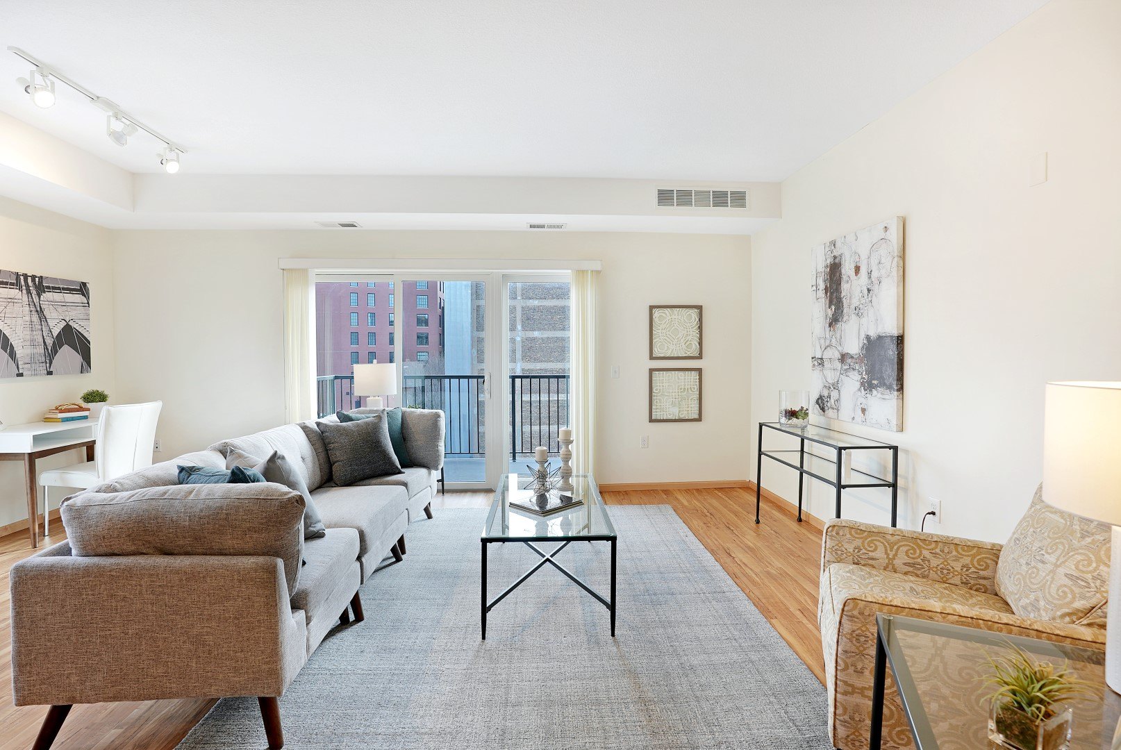 Third North Image 25