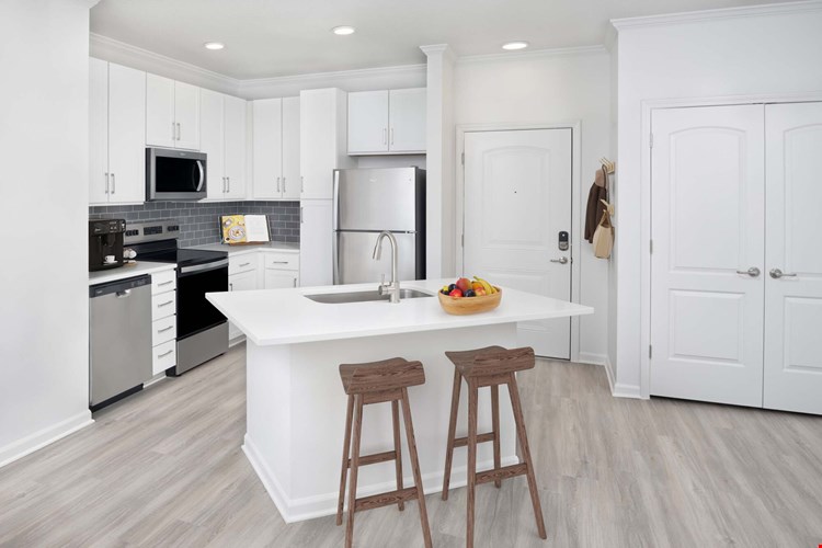 Camden Montague Image 5