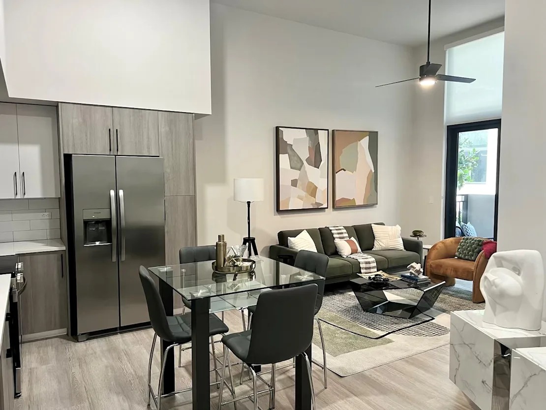 Alvista Bay Pointe Image 3
