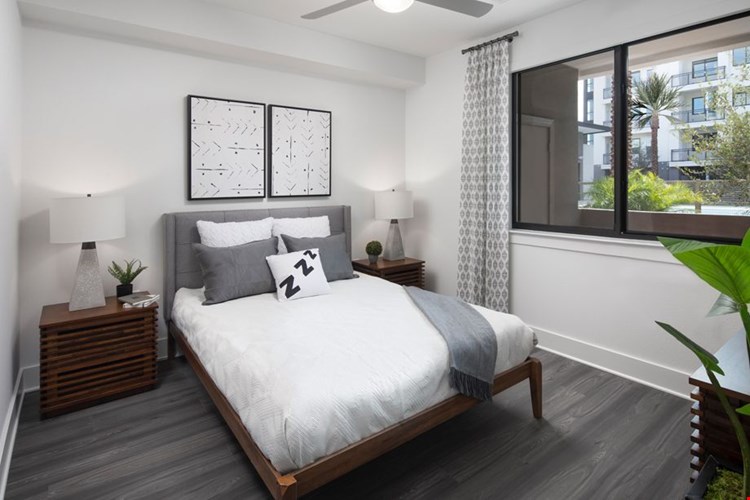 Camden North End Image 13