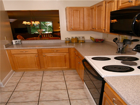 Parkview Commons Apartments, LLC Image 2