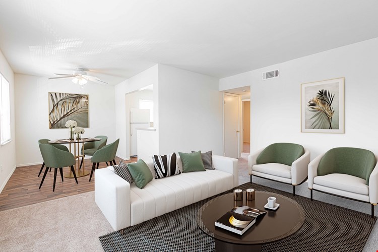 Brentwood Place Image 1