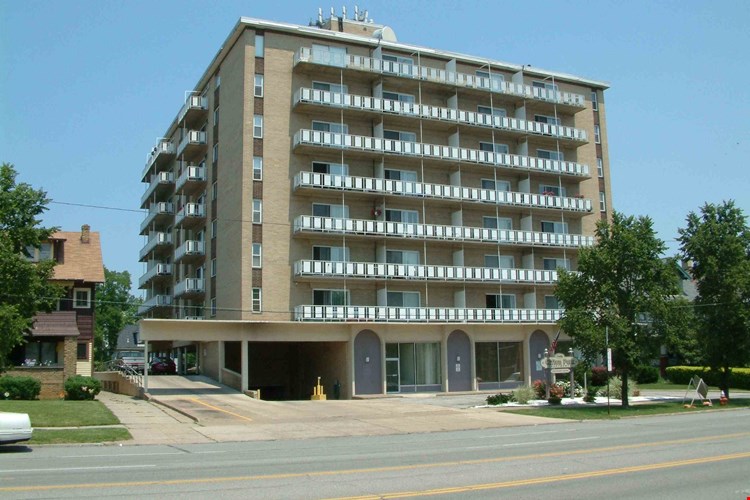 Clifton Park and Clifton House Image 1