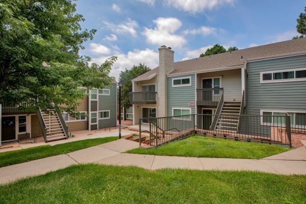 The Knolls at Sweetgrass Apartment Homes Image 17