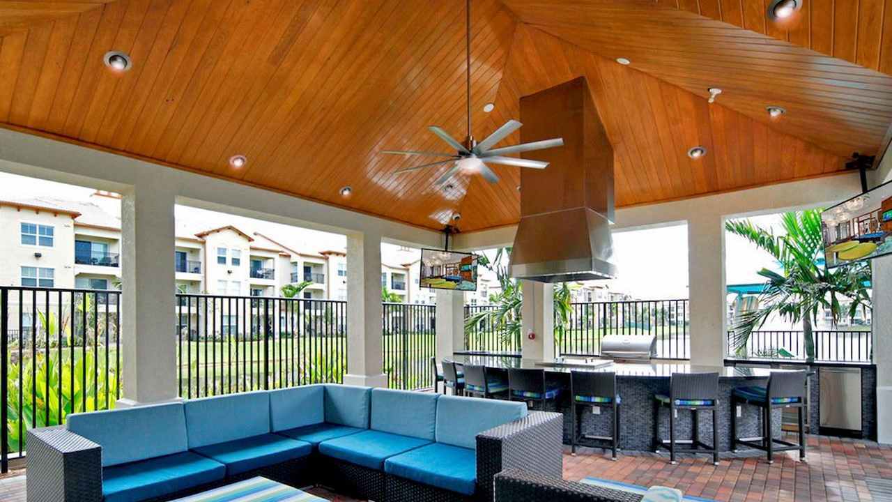 Solaire At Coconut Creek Image 9