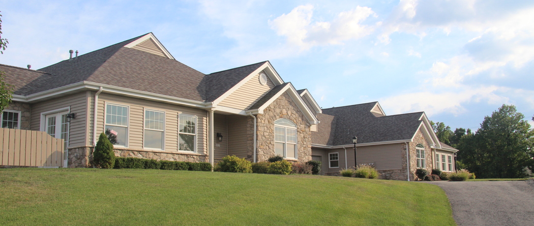 Fox Chase Luxury Apartments Image 1