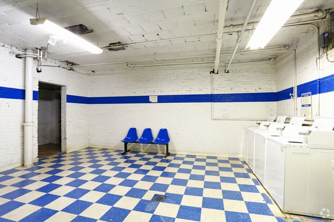 Hampshire Hall Image 4