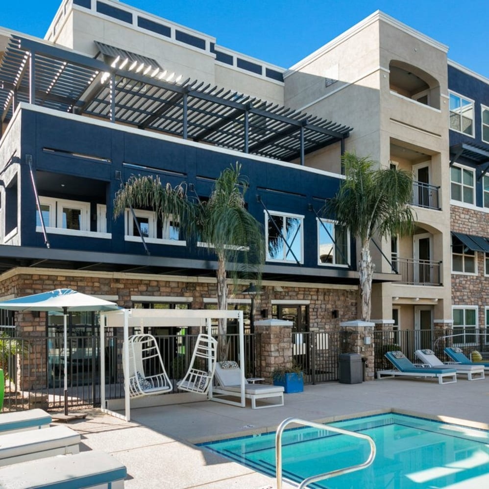 Luxe Scottsdale Image 1