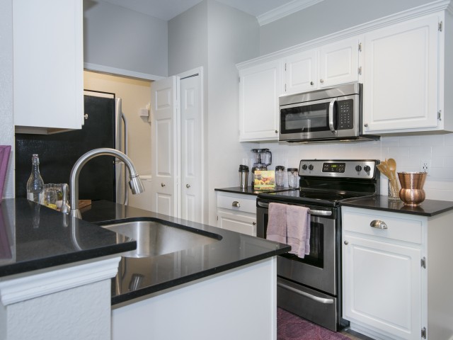 The Rexford at Waterford Lakes Image 18