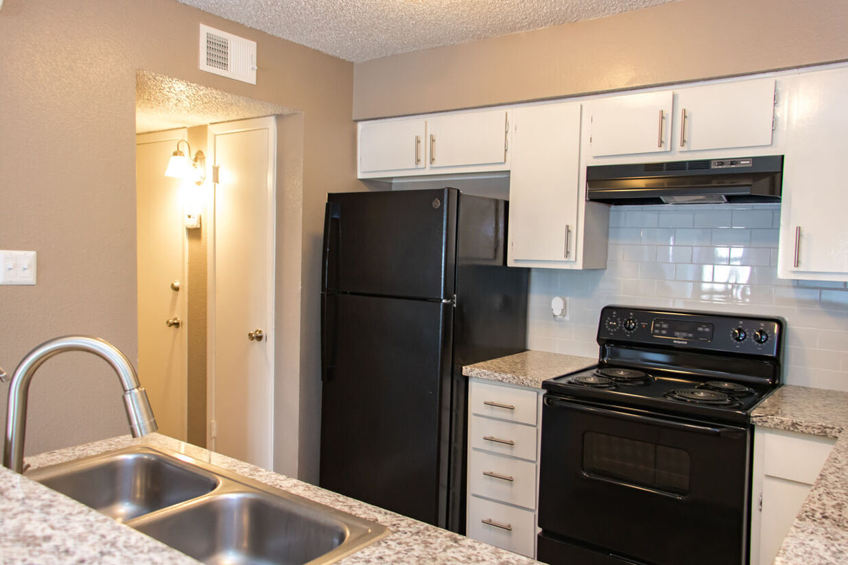 Zia Townhomes Image 5