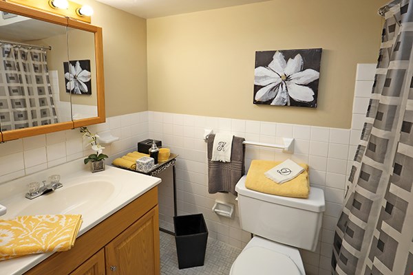 Harbor Crest Image 12