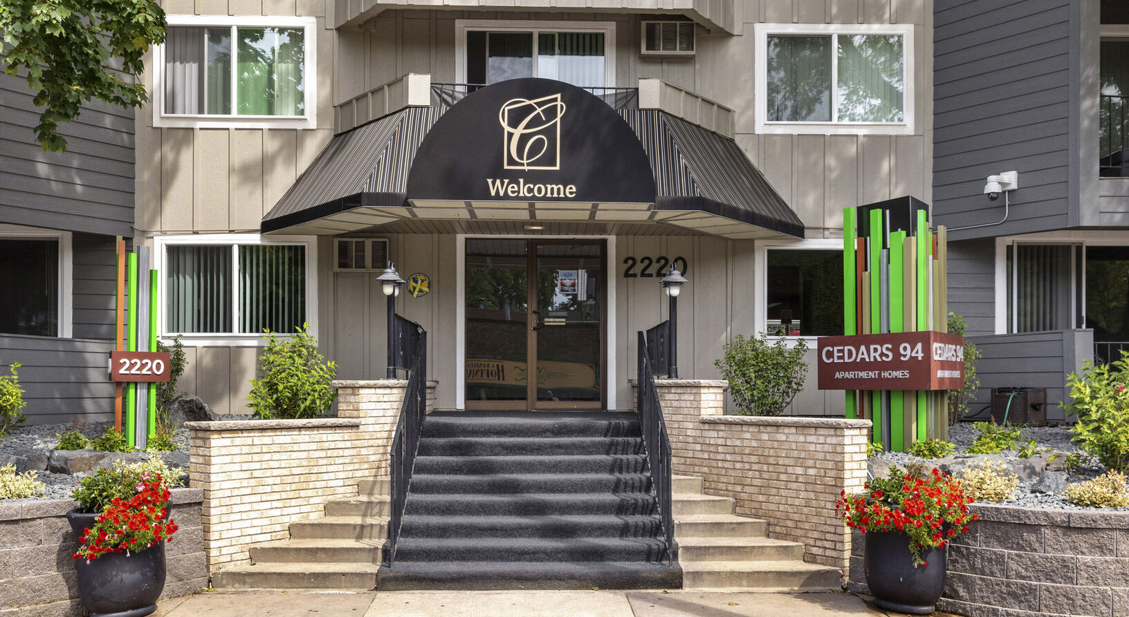 Cedars 94 Apartments Image 1