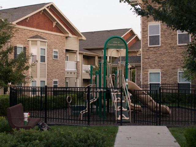 Villas at Carrington Square Image 25