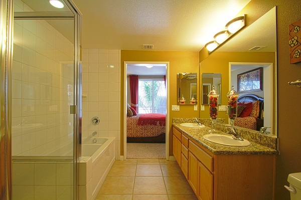 Seaport Luxury Condos and Townhouses Image 15